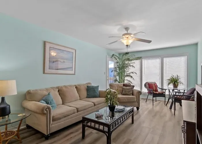 Sea Oats F203 Apartment