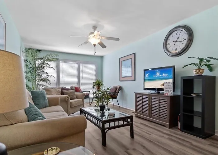 Sea Oats F203 Apartment *