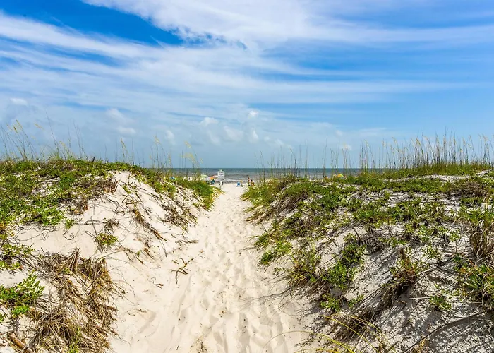 Sea Oats F203 Apartment